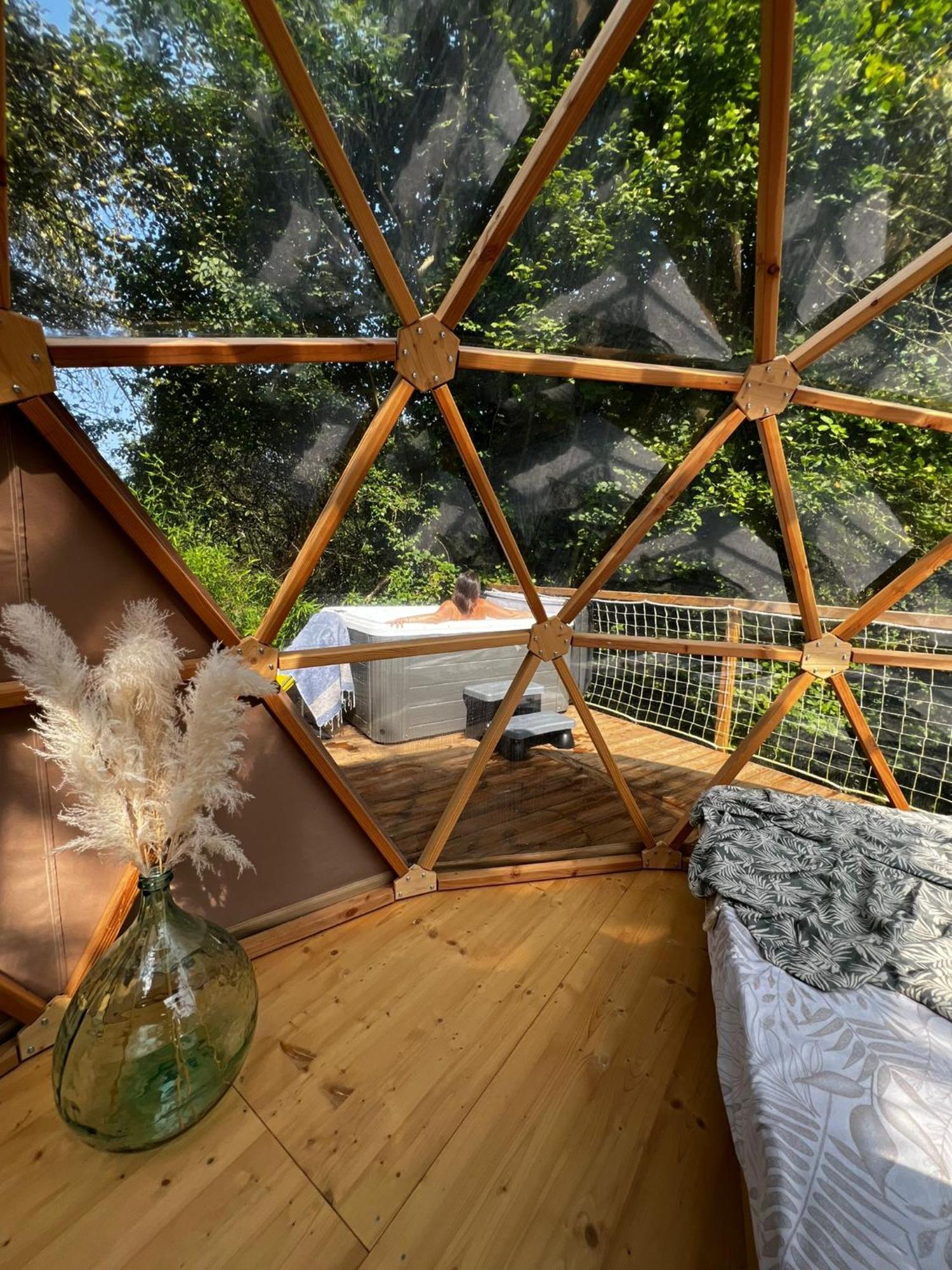 Le Nid D'Eliyah, Suites Avec Jacuzzi 15Min Disneyland Paris Nanteuil-lès-Meaux Kültér fotó
